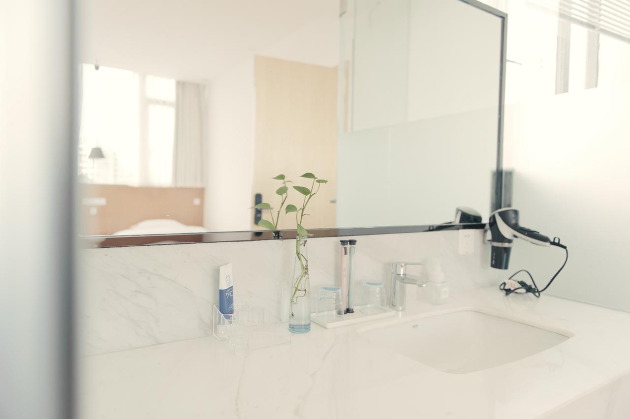 Whitewaltz Apartment Shahepu Екстериор снимка